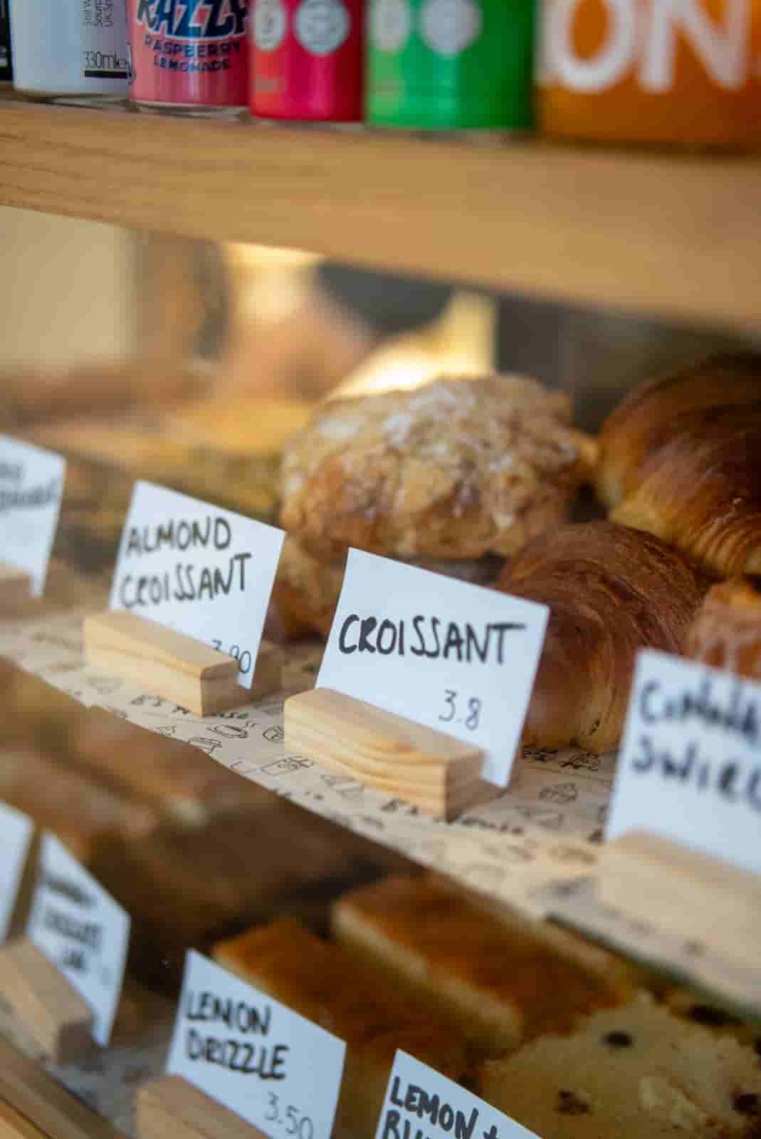 Fresh bakery at B's House